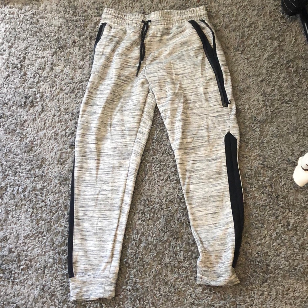 Men’s terry color joggers